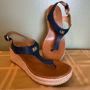 MICHAEL Michael Kors Women's Laney Thong Espadrille Wedge Sandals sz 7 navy blue
